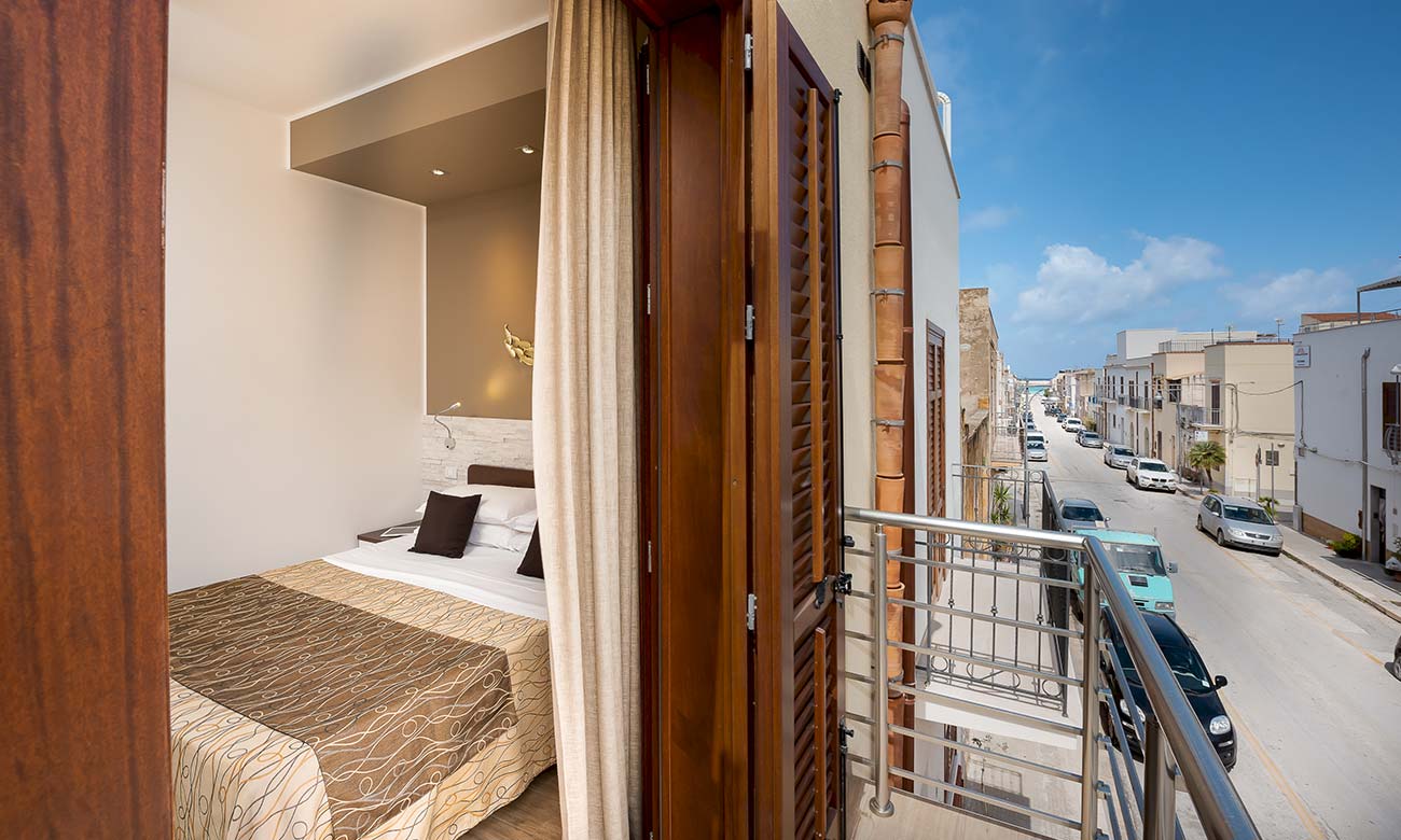 Camera doppia con balcone, Affittacamere Ayres del Mar San Vito Lo Capo