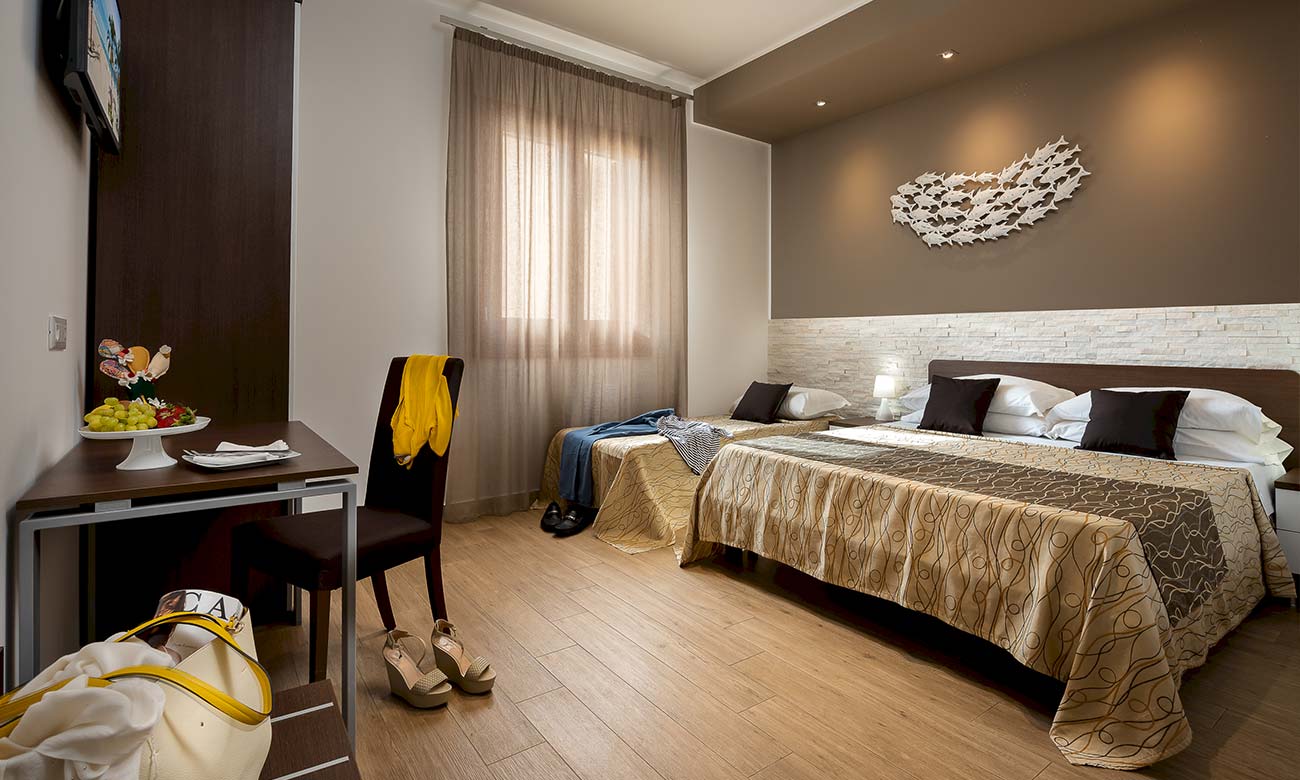 First floor triple room, Affittacamere Ayres del Mar San Vito Lo Capo