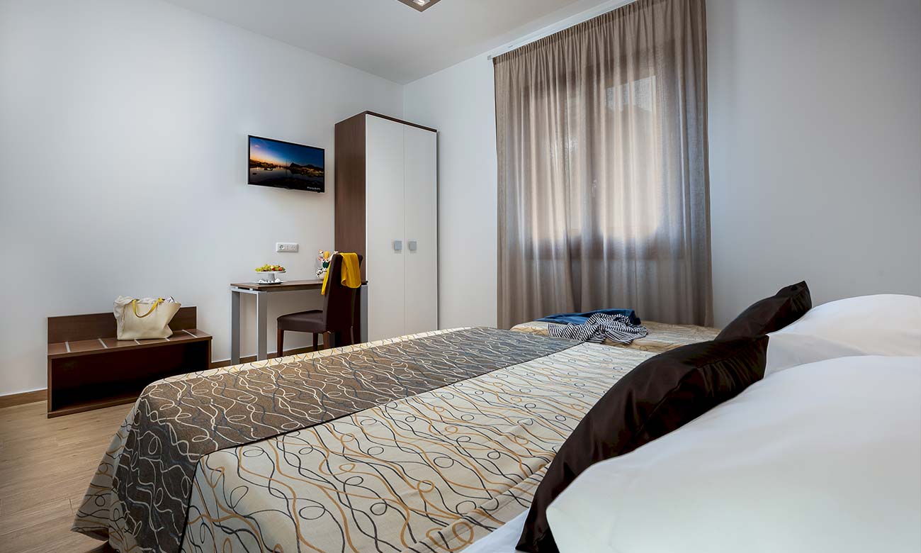 First floor triple room, Affittacamere Ayres del Mar San Vito Lo Capo